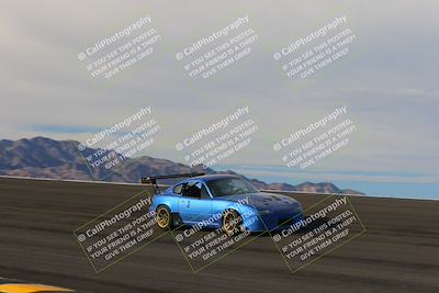 media/Jan-08-2023-SCCA SD (Sun) [[8f6a5b9391]]/Advanced Group/Session 1 (Bowl)/